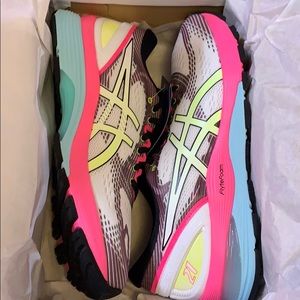 ASICS gel-nimbus 21 sp women’s 11 NEW